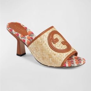 Gucci
75mm Mabel Raffia Slide Sandals